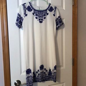 White and navy short sleeve dress
